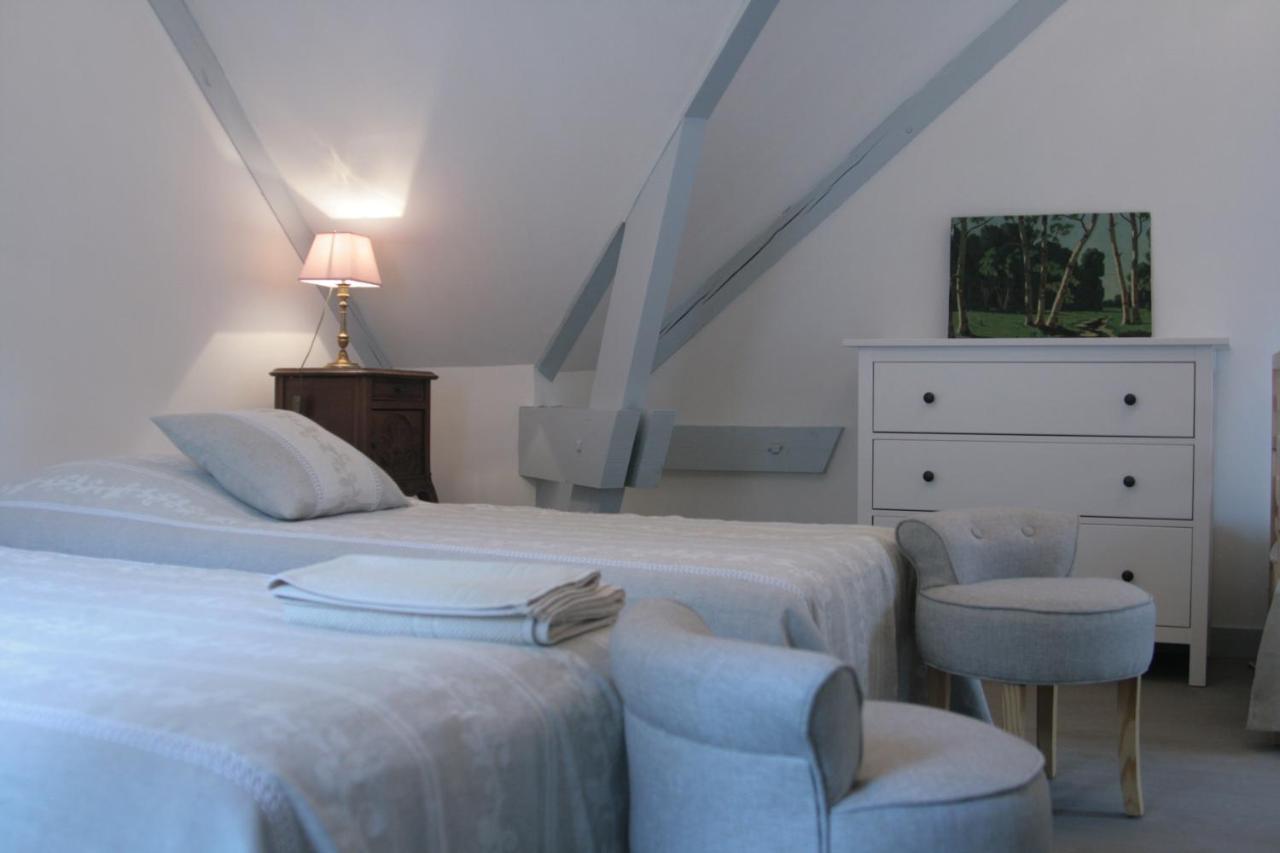 Bed and Breakfast Domaine Des Douves Ancy-le-Franc Exteriér fotografie